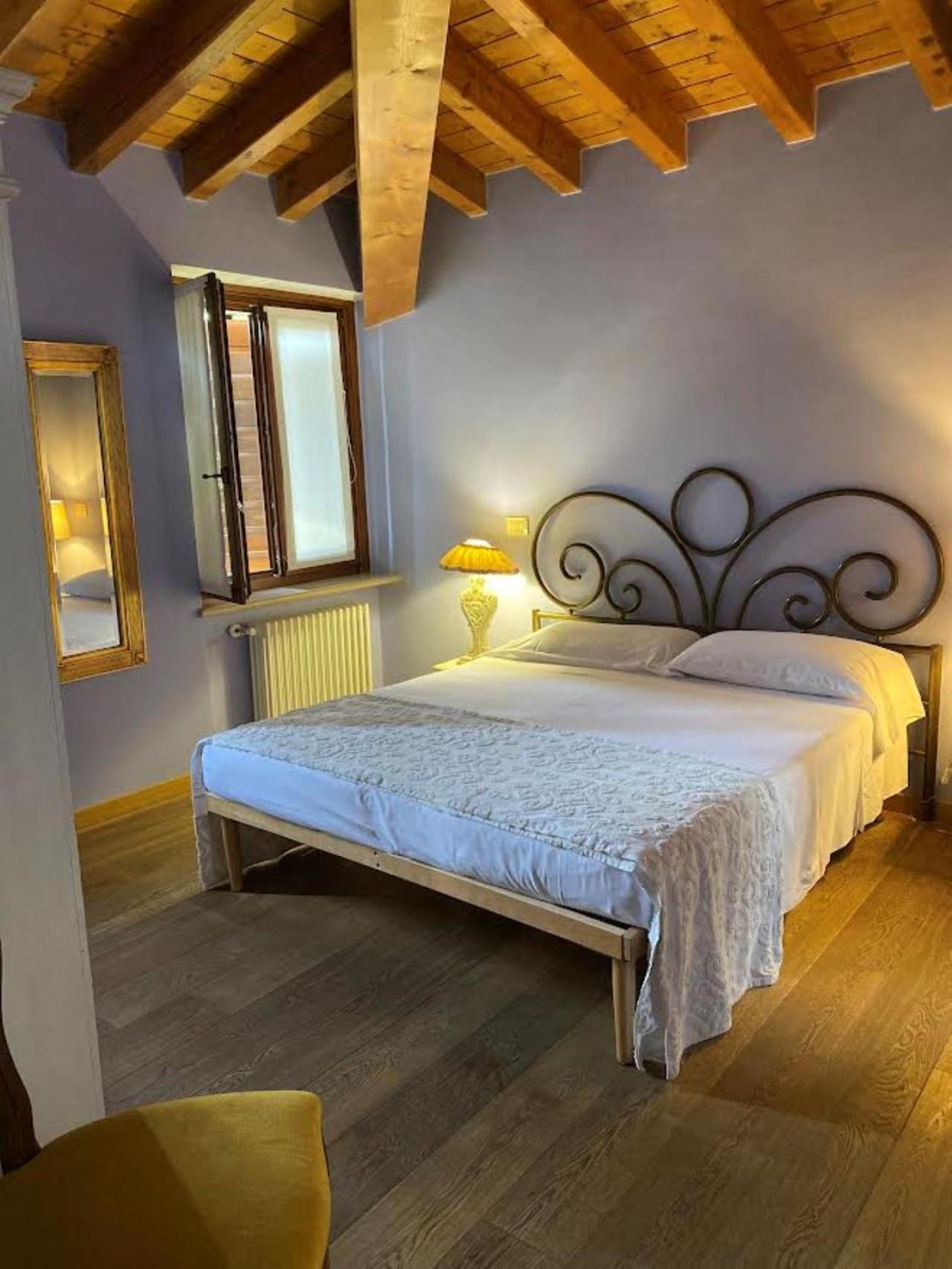 Ca' Malfer Bed and Breakfast Costermano Eksteriør billede